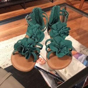 Dollhouse Sandals Size 7